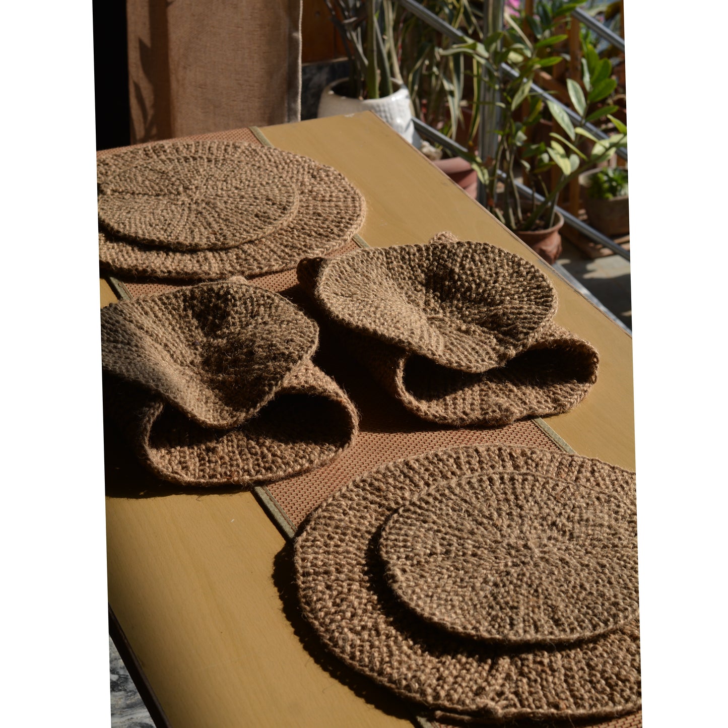 Bohemian Jute Round Table Mat (Combo Pack, Set of 8)