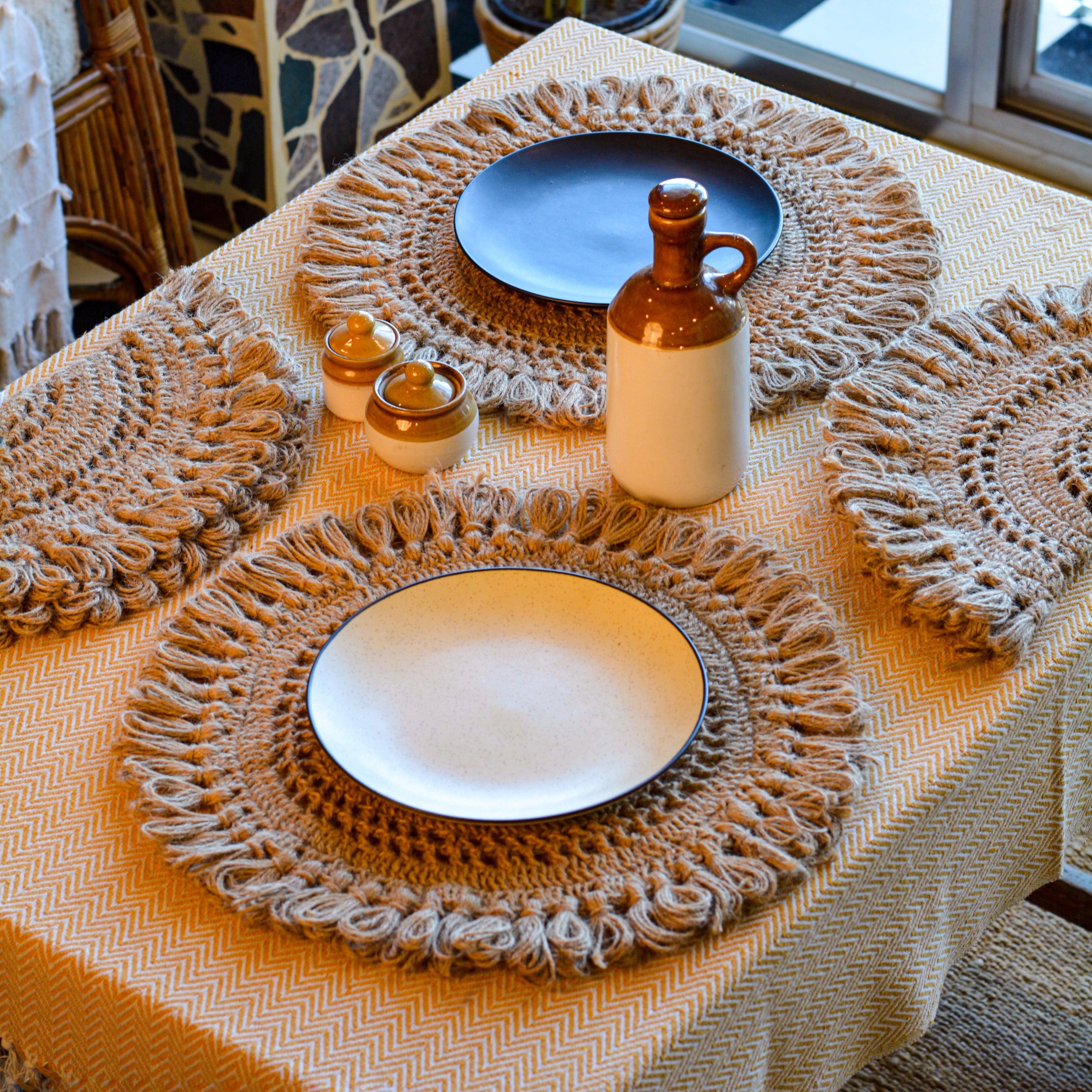 Crochet table mat discount