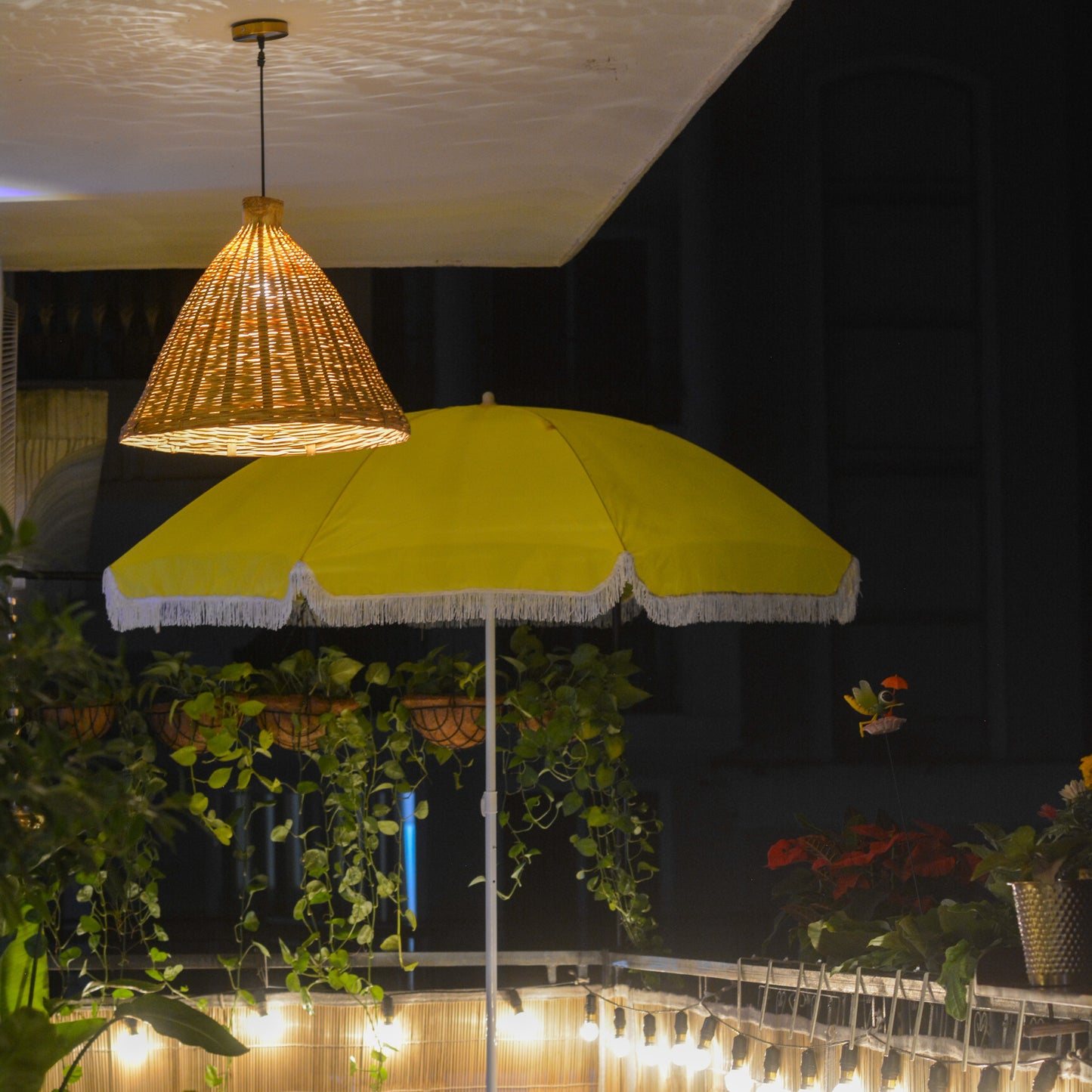 Conical Bamboo Hanging Pendant Lamp